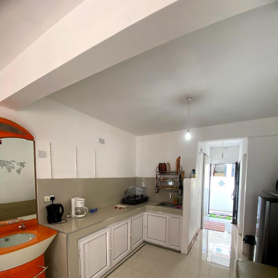 Sea Front 2 Bedrooms Apartment Flic-en-Flacq المظهر الخارجي الصورة